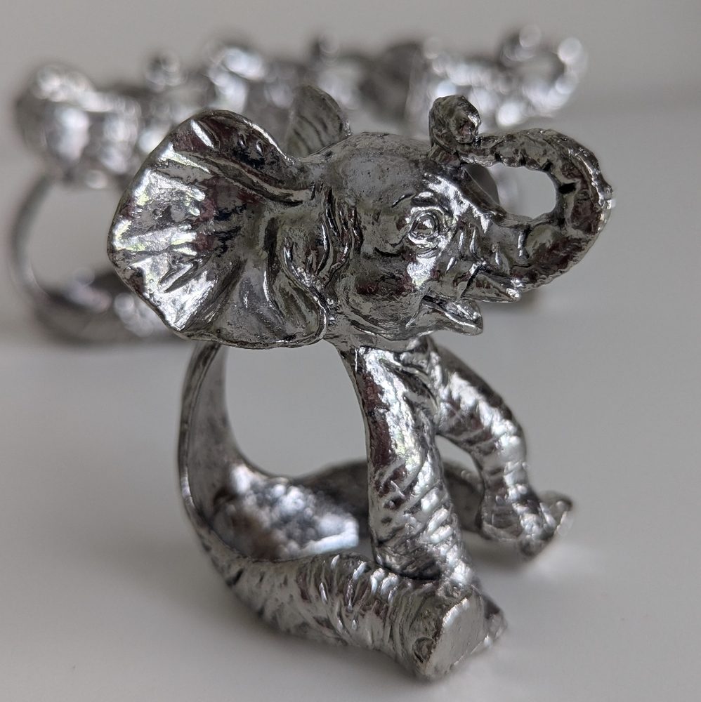 ARTHUR COURT NOS Vtg Baby Elephant Napkin Rings Holders Set 4 Heavy Silvertone